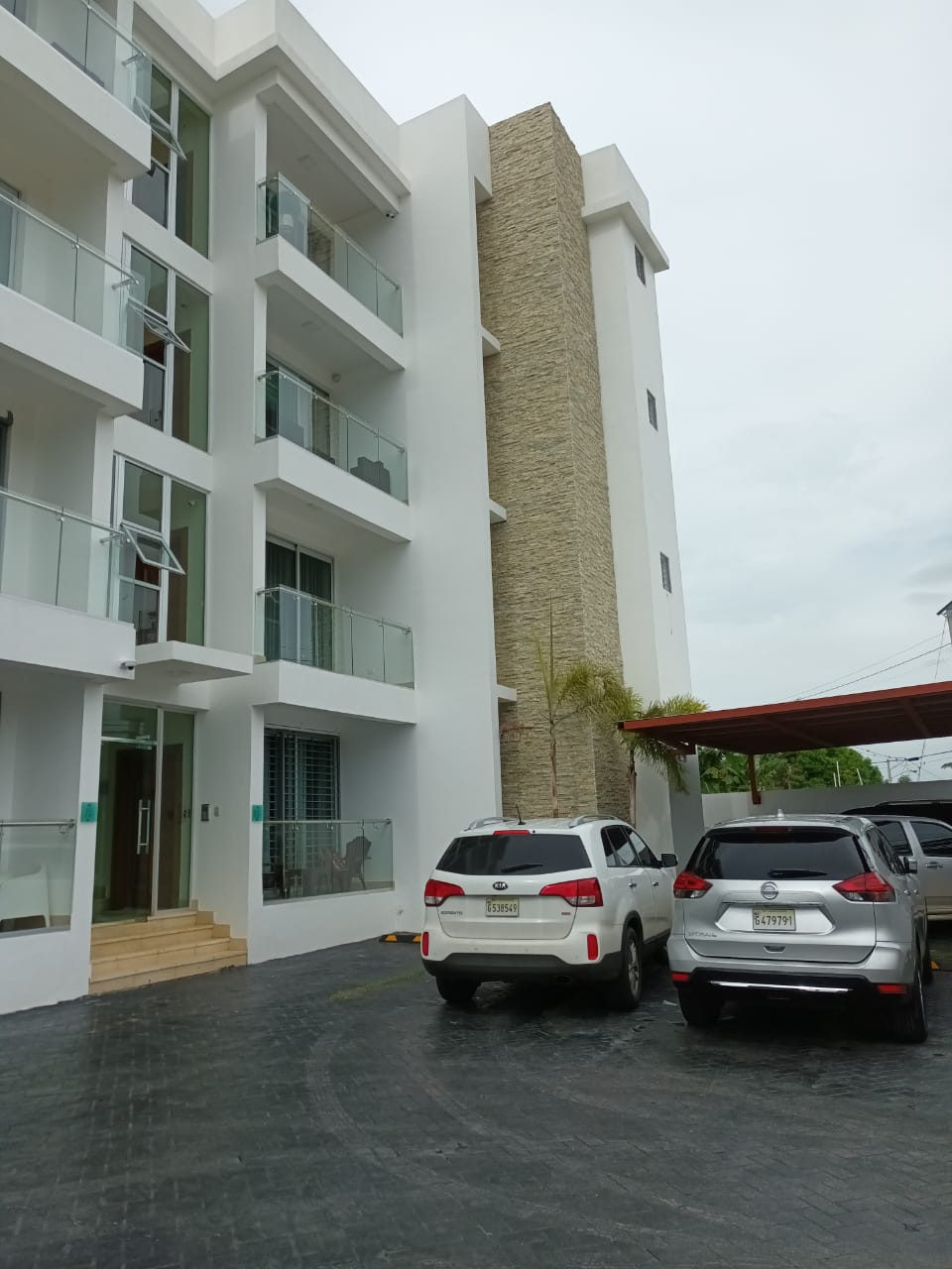 apartamento-nuevo-de-alquiler-con-3-habitaciones-en-el-doral-en-santiago-de-los-caballeros-directorioinmobiliario.com.do-7