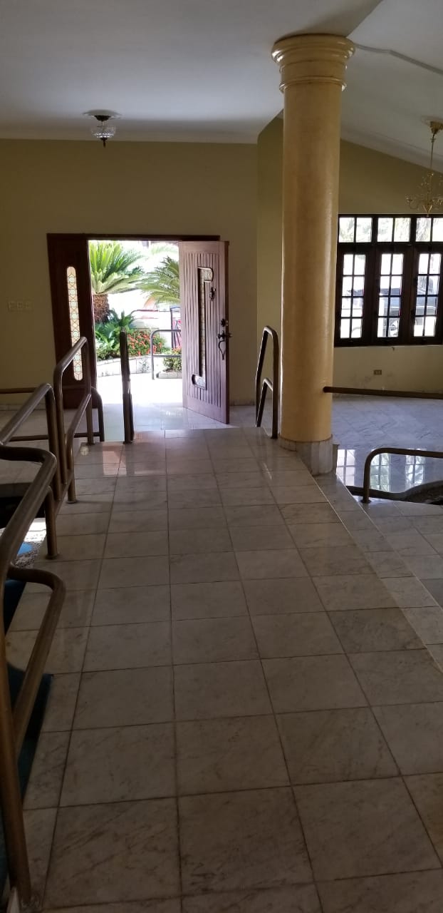 casa-de-venta-con-2-niveles-en-santiago-de-los-caballeros-en-republica-dominicana