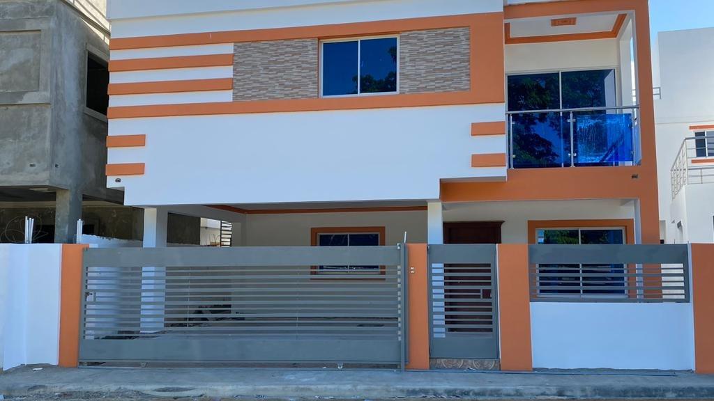 casa-de-venta-nueva-con-3-habitaciones-en-el-paraiso-cotui-sanchez-ramirez-republica-dominicana-7