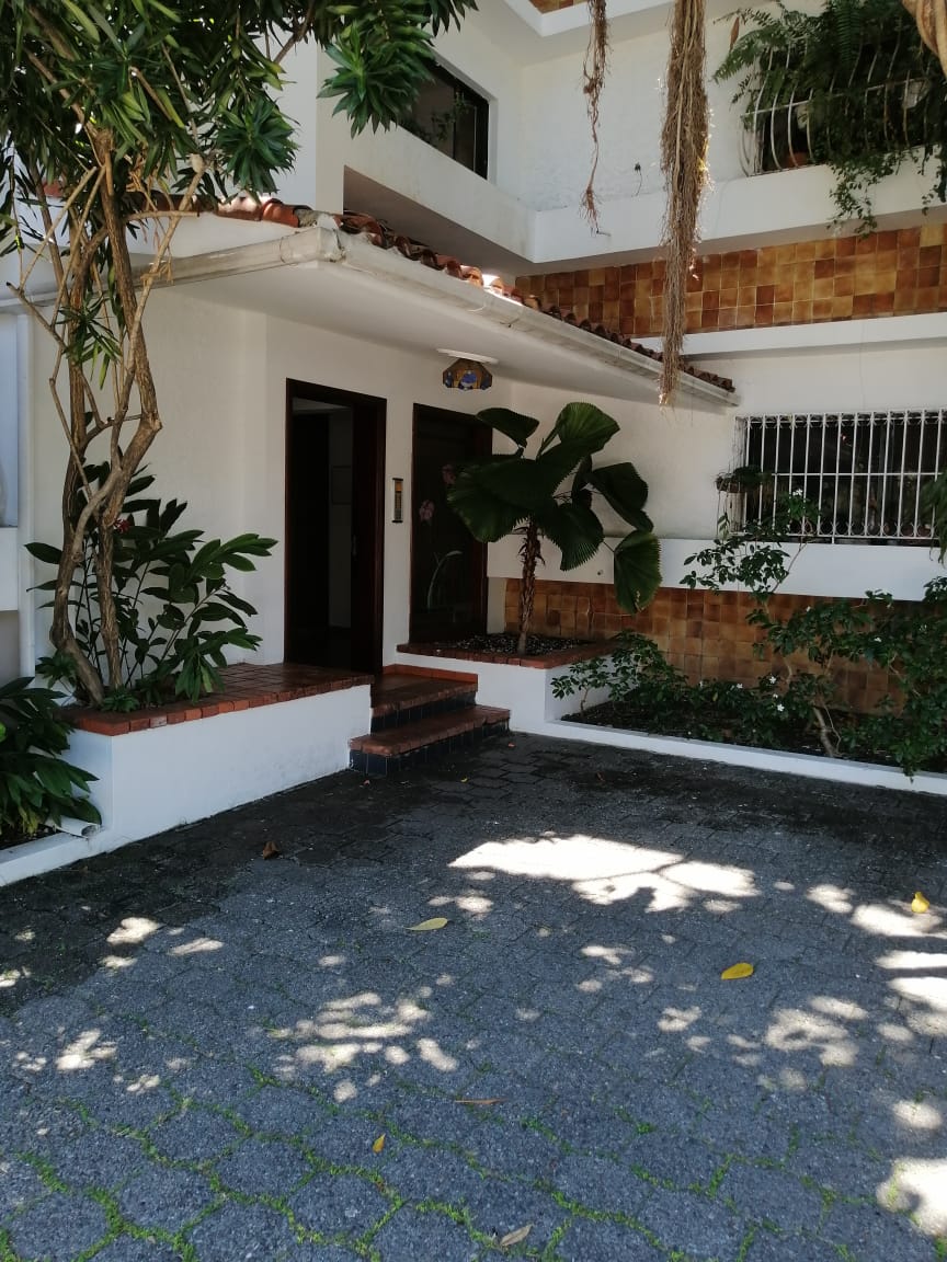 apartamento-tipo-penthouse-de-venta-en-santo-domingo