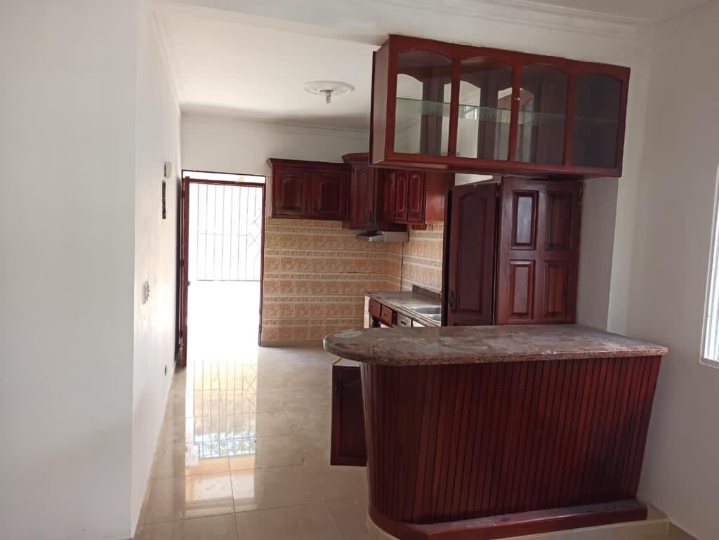 casa-de-tres-habitaciones-de-venta-en-la-vega